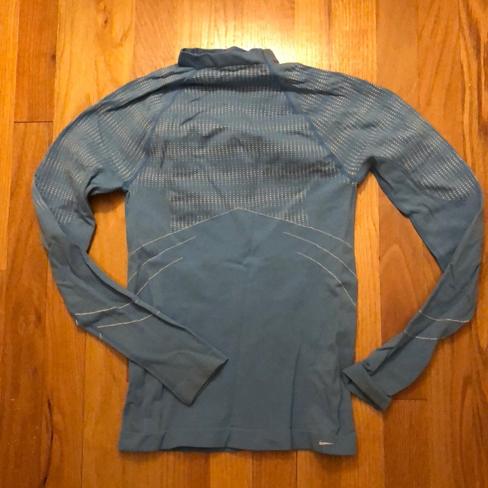Nike Sphere Dry high neck compression shirt